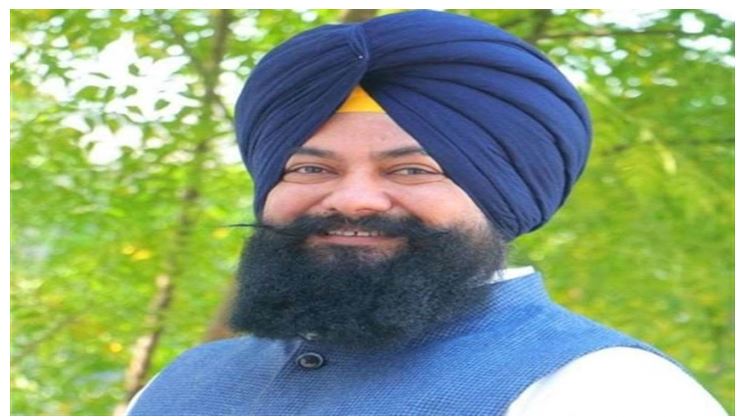 ਪੰਜਾਬ ਅਨੁਸੂਚਿਤ ਜਾਤੀ ਕਮਿਸ਼ਨ ਦੇ ਚੇਅਰਮੈਨ ਅਹੁਦੇ ਤੋਂ ਗੜ੍ਹੀ ਨੇ ਦਿੱਤਾ ਅਸਤੀਫ਼ਾ, ਘੱਟ ਗਿਣਤੀ ਵਿਭਾਗ ਦੇ ਪ੍ਰਮੁੱਖ ਸਕੱਤਰ ਨੂੰ ਭੇਜਿਆ