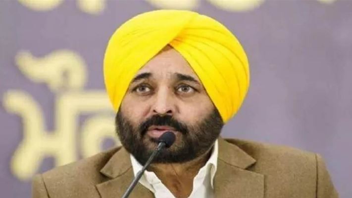 CM Mann ਦੀ ਇਕ ਦਿਨ ਦੀ ਤਨਖ਼ਾਹ ਕੱਟੋ', ਸਾਂਝਾ ਮੁਲਾਜ਼ਮ ਮੰਚ ਨੇ ਗਵਰਨਰ ਨੂੰ ਚਿੱਠੀ ਲਿਖ ਕੇ ਕੀਤੀ ਮੰਗ