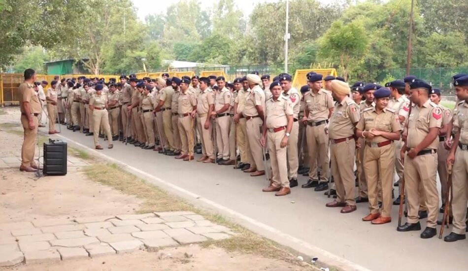 ਪੰਜਾਬ ਭਰ ’ਚ ਠੱਪ ਰਹਿਣਗੇ ਸਰਕਾਰੀ ਦਫ਼ਤਰ: ਮੁਲਾਜ਼ਮਾਂ ਵੱਲੋਂ ਸਮੂਹਿਕ ਛੁੱਟੀ ਦਾ ਐਲਾਨ‘
