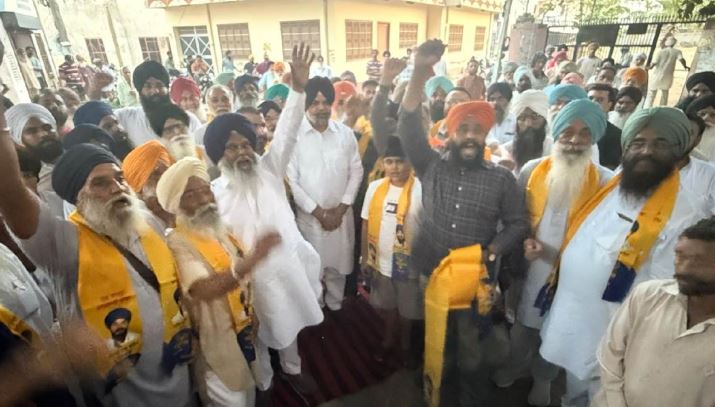 ਕਈ ਆਗੂ ਤੇ ਵਰਕਰ ਵੱਲੋਂ ‘ਅਕਾਲੀ ਦਲ ਵਾਰਿਸ ਪੰਜਾਬ ਦੇ’ ’ਚ ਸ਼ਾਮਲ
